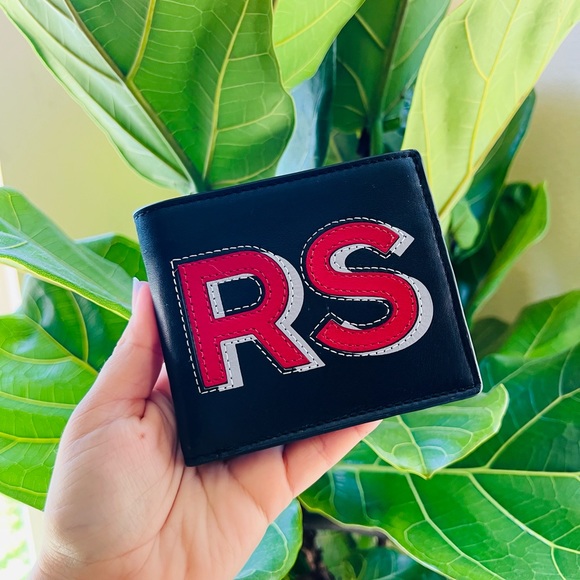 FINAL SALE🌼MICHAEL KORS billfold wallet - Picture 2 of 16